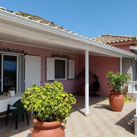 Apartman Phoenice's Finiq