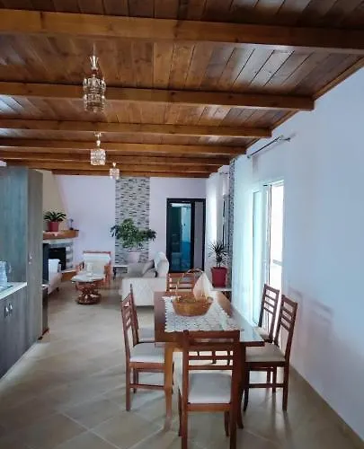 Apartamento Phoenice's Finiq