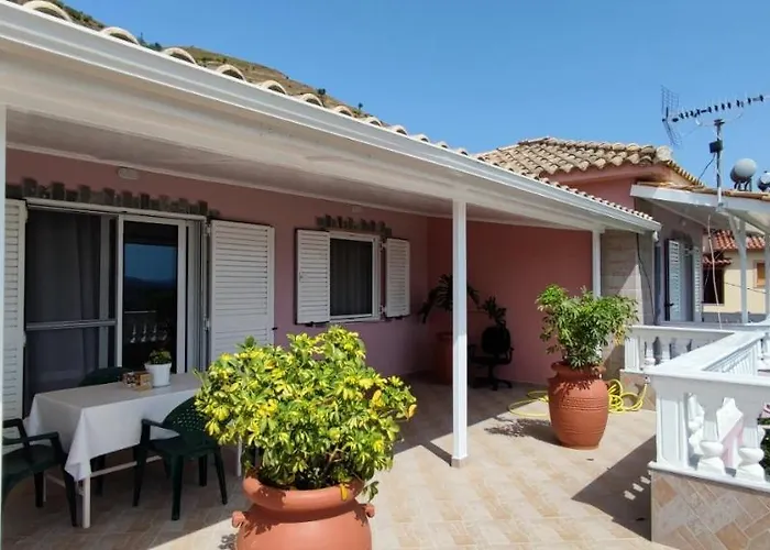 Apartamento Phoenice's Finiq